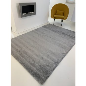 Montana s krátkym vlasom, sivý koberec 120x170