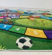 Detský koberec so vzorom ihriska 70x140 cm