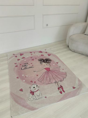 Detský koberec so vzorom balerínky 70x140 cm